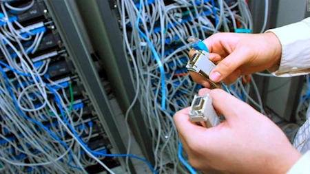 إنقطاع الأنترنت في كامل أنحاء سوريا