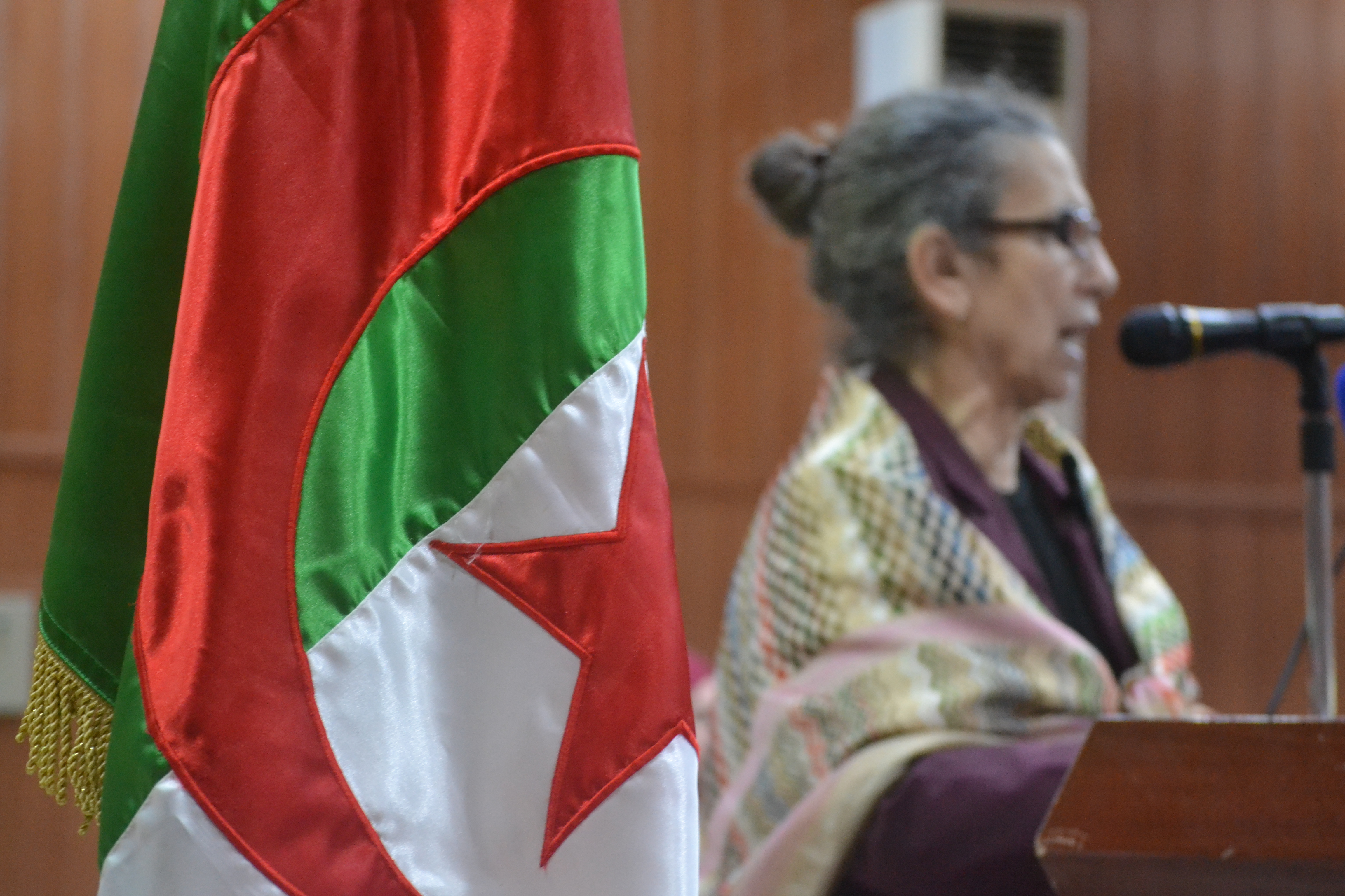 حزب العمال الجزائري يحمل ترامب وحلفاءه المسؤولية بعد قصف منطقة بجوار مقر الحكومة اللبنانية